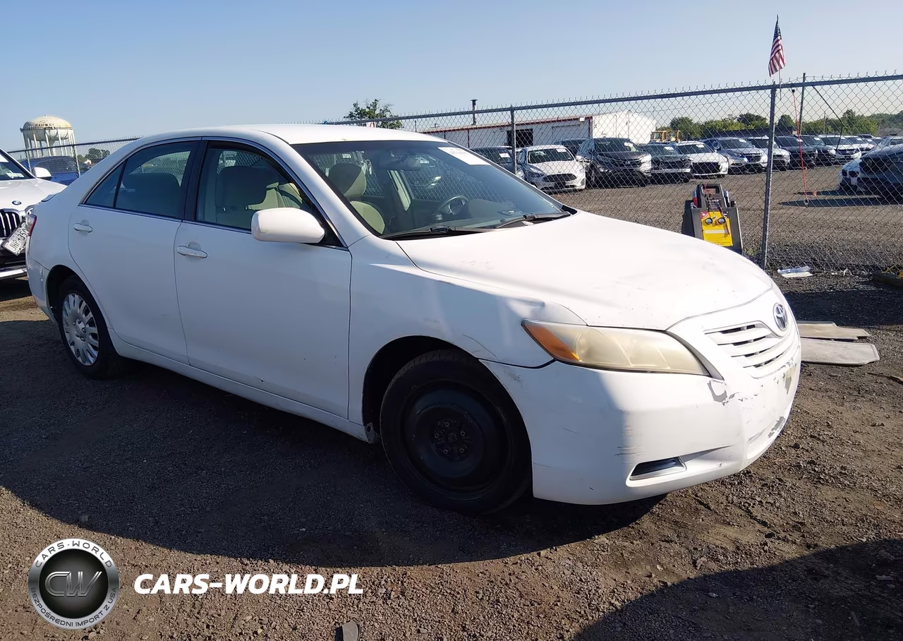 2007 Toyota Camry Le – zdjęcie 1 z 16
