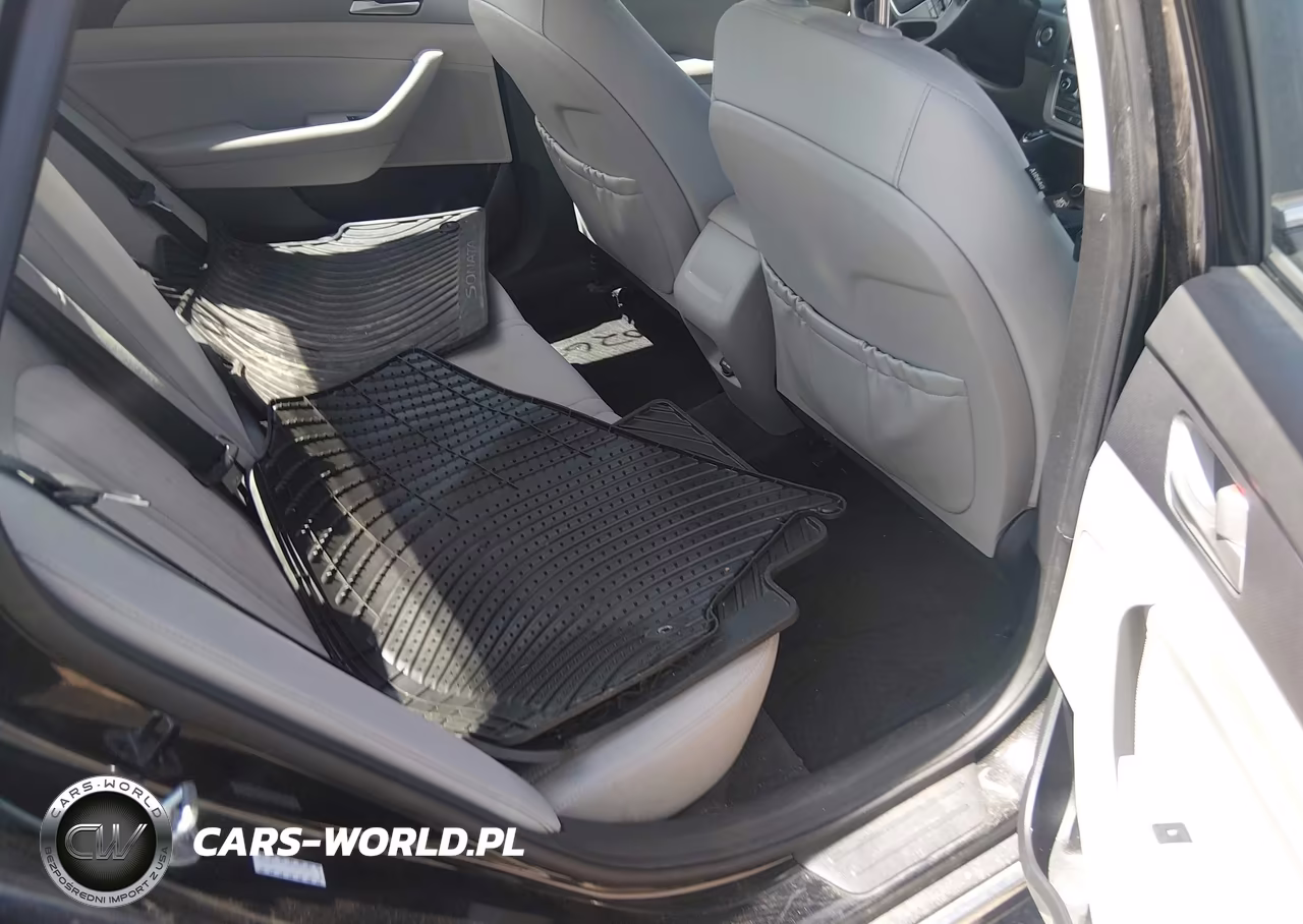 2017 Hyundai Sonata Hybrid Se VIN:KMHE24L34HA074133 - 8