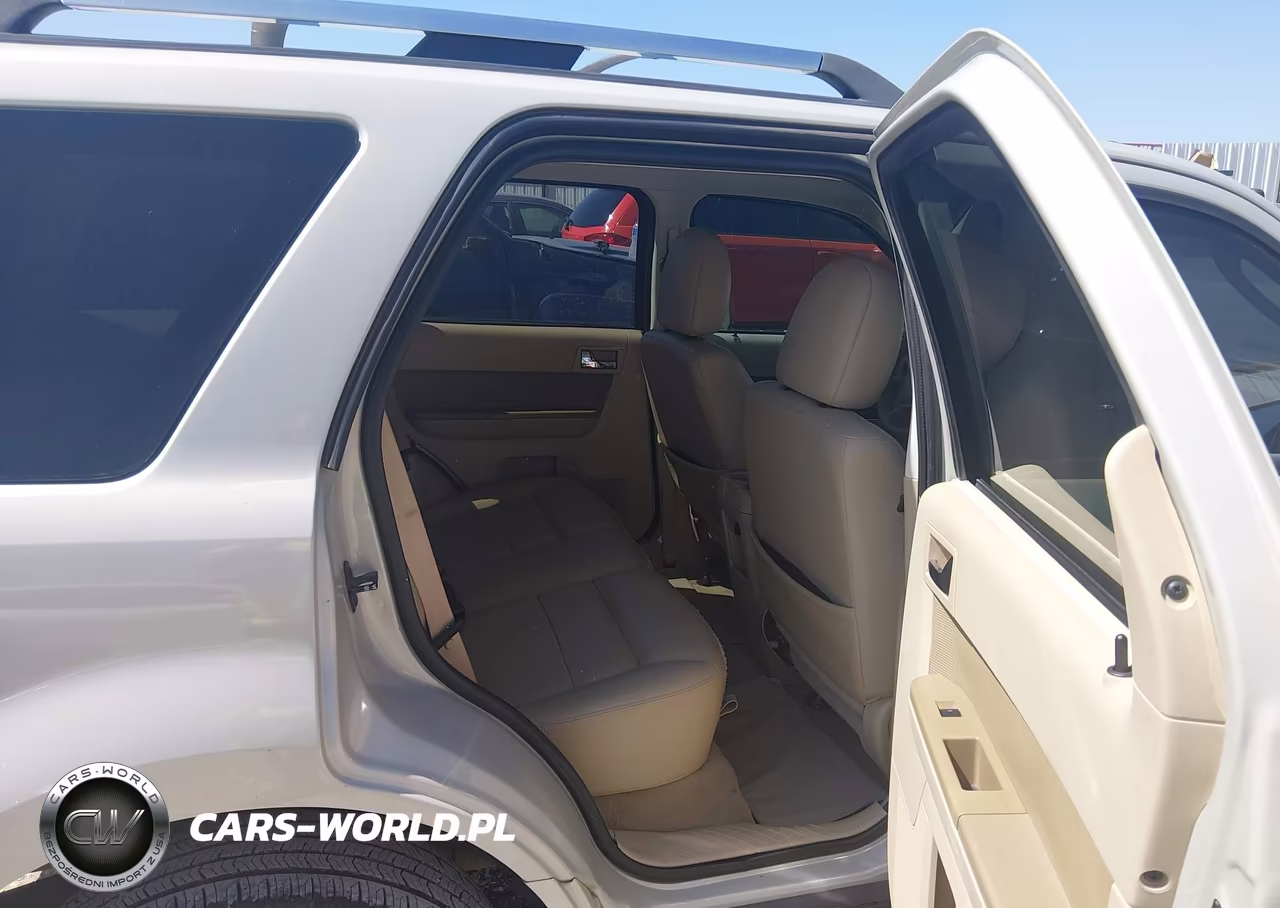2009 Ford Escape Limited VIN:1FMCU04779KC25764 - 8