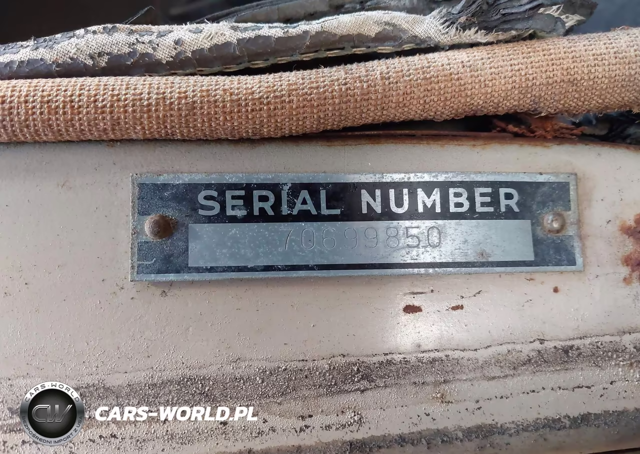 1948 Chrysler 4 Door Sedan VIN:70699850 - 9