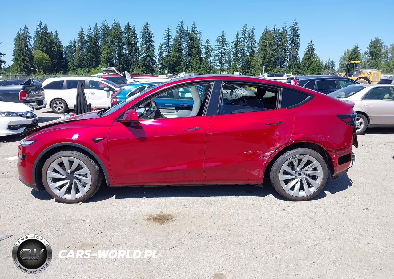 2026 Tesla Model Y All-Wheel Drive-Long Range Launch Series-Premium All-Wheel Drive VIN:7SAYGDEEXTF413062 - 15