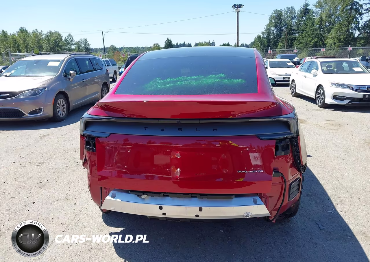 2026 Tesla Model Y All-Wheel Drive-Long Range Launch Series-Premium All-Wheel Drive VIN:7SAYGDEEXTF413062 - 17