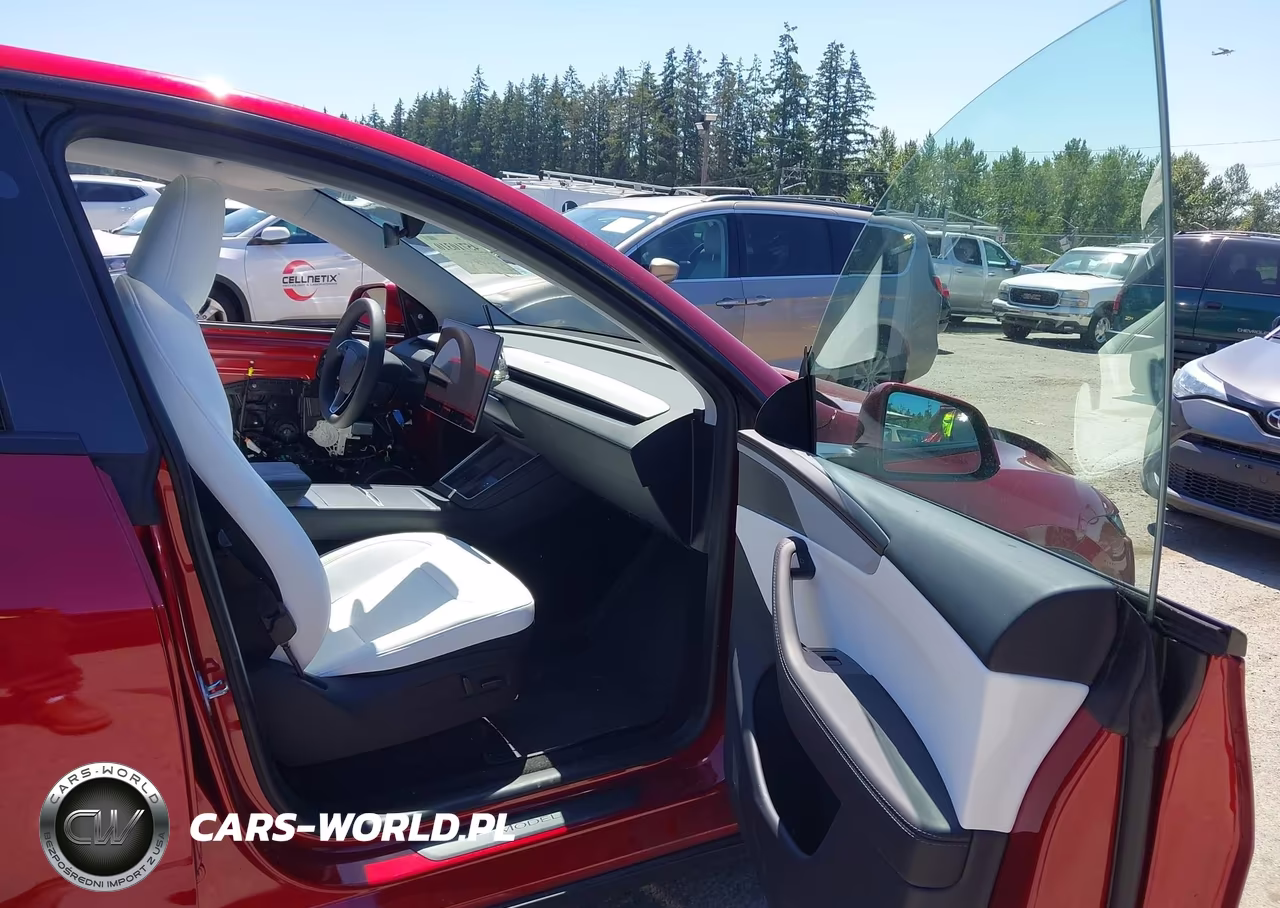 2026 Tesla Model Y All-Wheel Drive-Long Range Launch Series-Premium All-Wheel Drive VIN:7SAYGDEEXTF413062 - 5