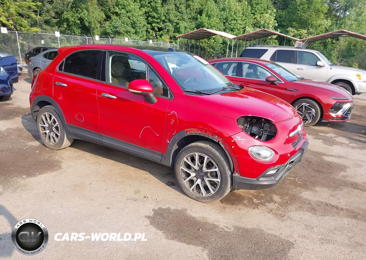 2016 Fiat 500X Trekking Plus – zdjęcie 1 z 17