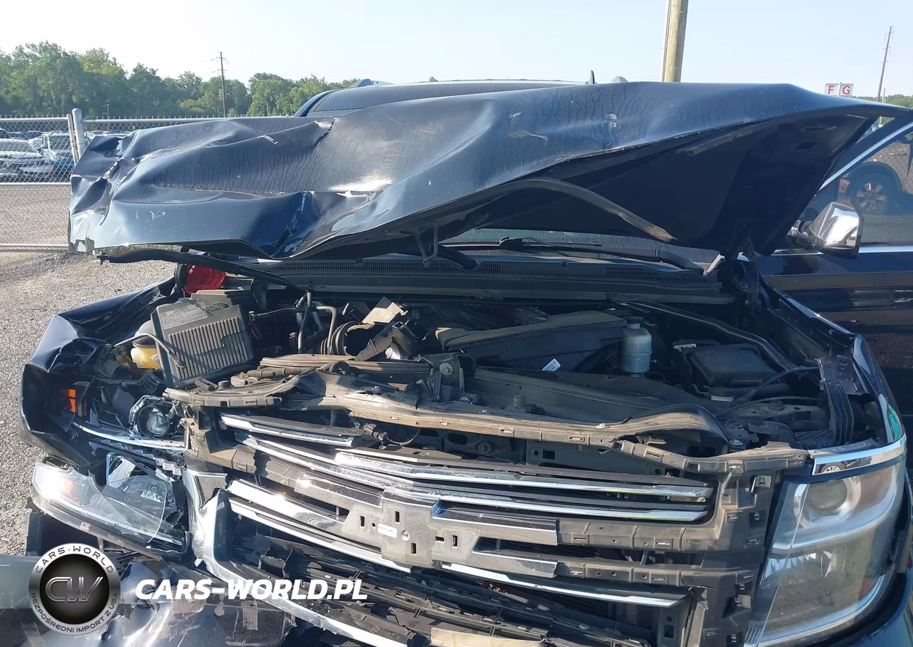 2016 Chevrolet Tahoe Ltz VIN:1GNSKCKC1GR329525 - 10