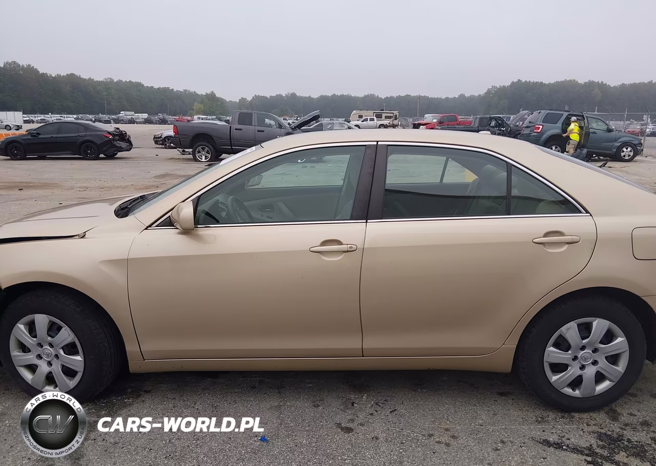 2010 Toyota Camry Le VIN:4T1BF3EK6AU090943 - 14