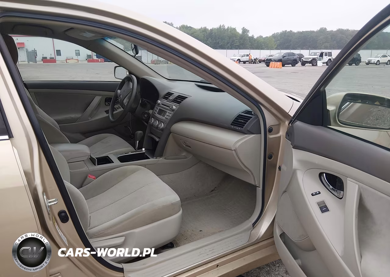 2010 Toyota Camry Le VIN:4T1BF3EK6AU090943 - 5
