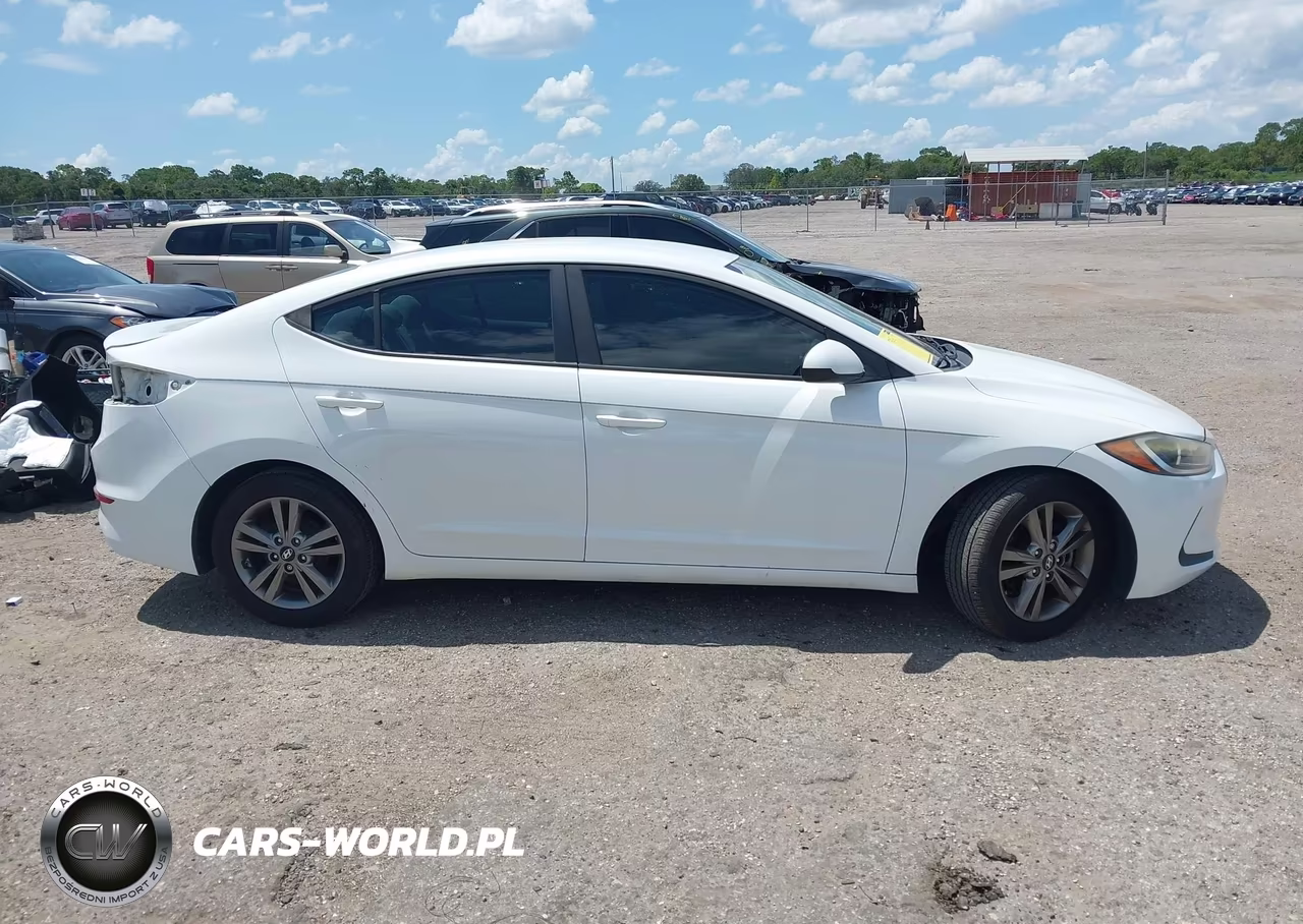 2017 Hyundai Elantra Se VIN:5NPD84LF2HH005099 - 14