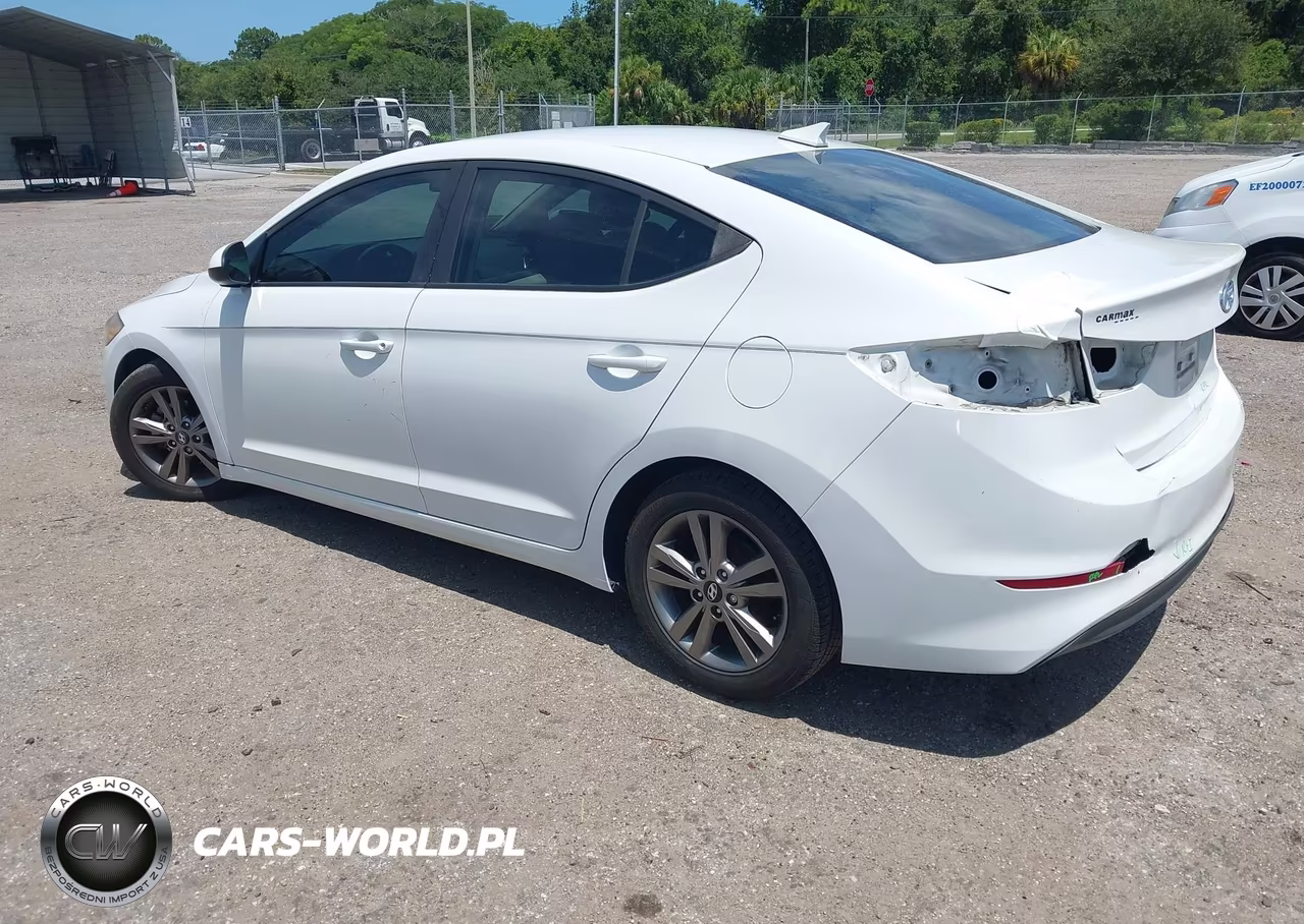 2017 Hyundai Elantra Se VIN:5NPD84LF2HH005099 - 3