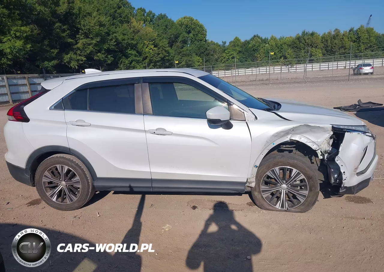 2022 Mitsubishi Eclipse Cross Se-Se Special Edition-Sel-Sel Special Edition VIN:JA4ASWAA0NZ004989 - 13