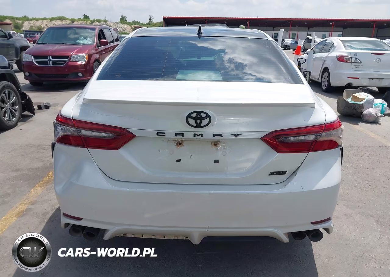 2021 Toyota Camry Xse VIN:4T1K61AK4MU461886 - 16