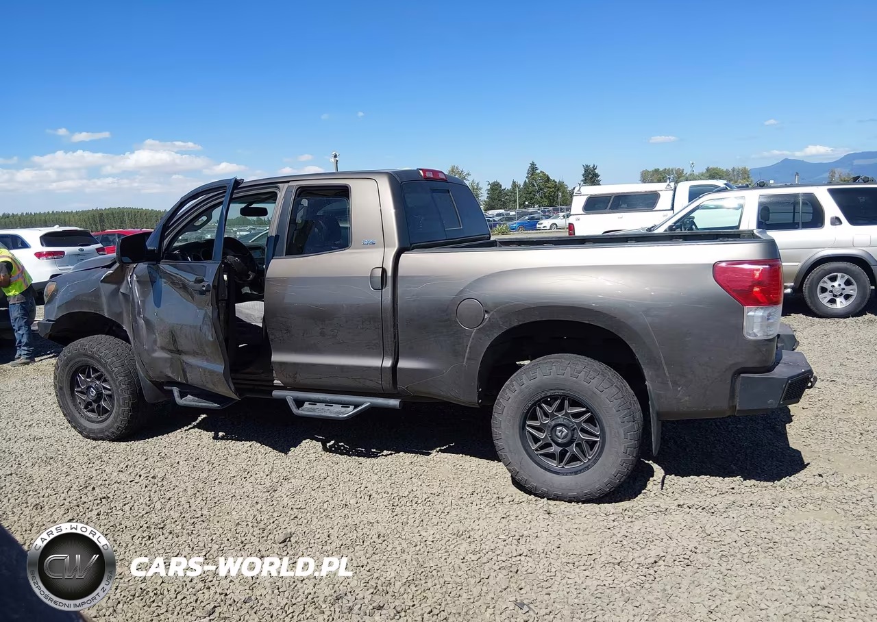 2011 Toyota Tundra Grade 5.7L V8 VIN:5TFUY5F12BX169387 - 14