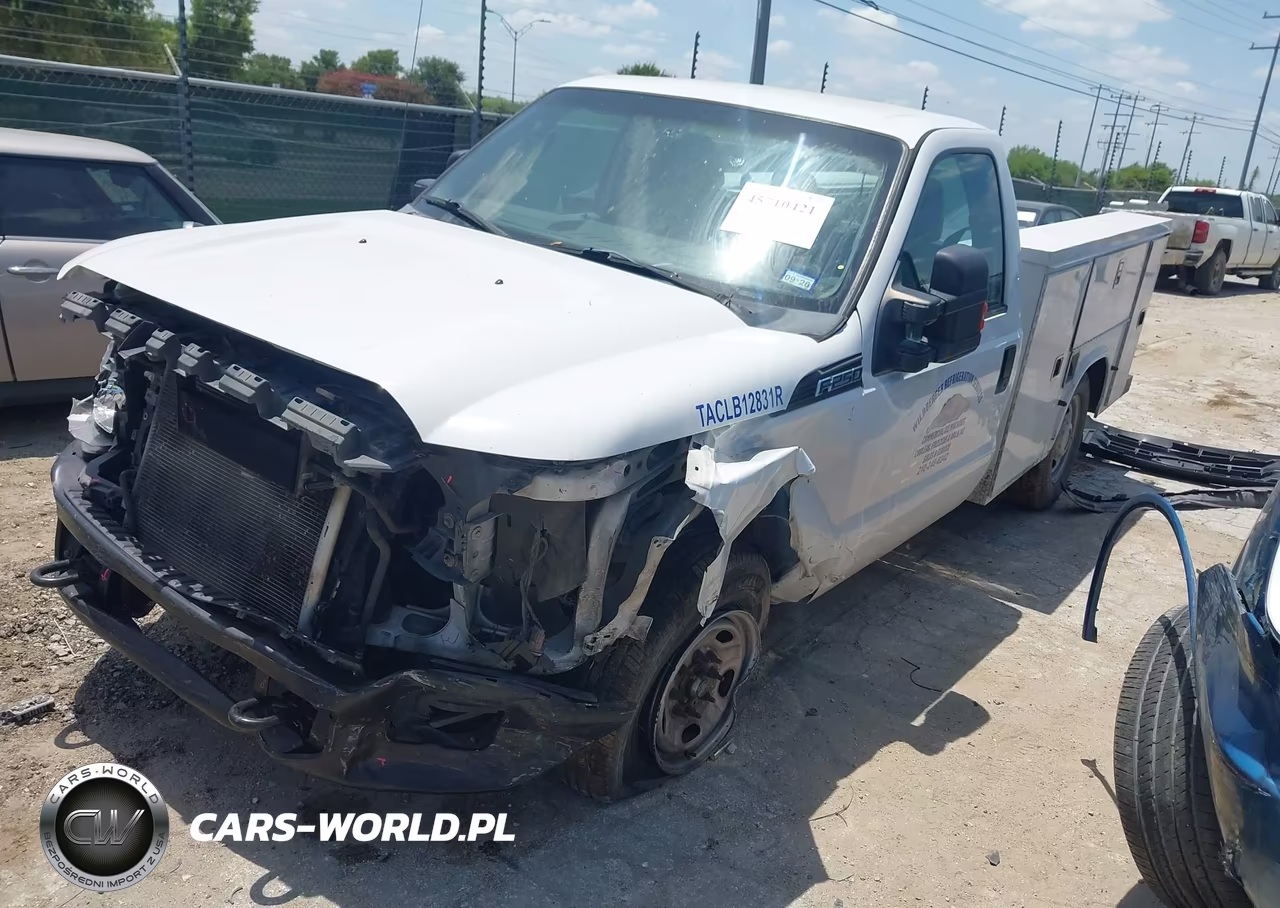 2011 Ford F-250 Xl VIN:1FDBF2A62BEB70187 - 2