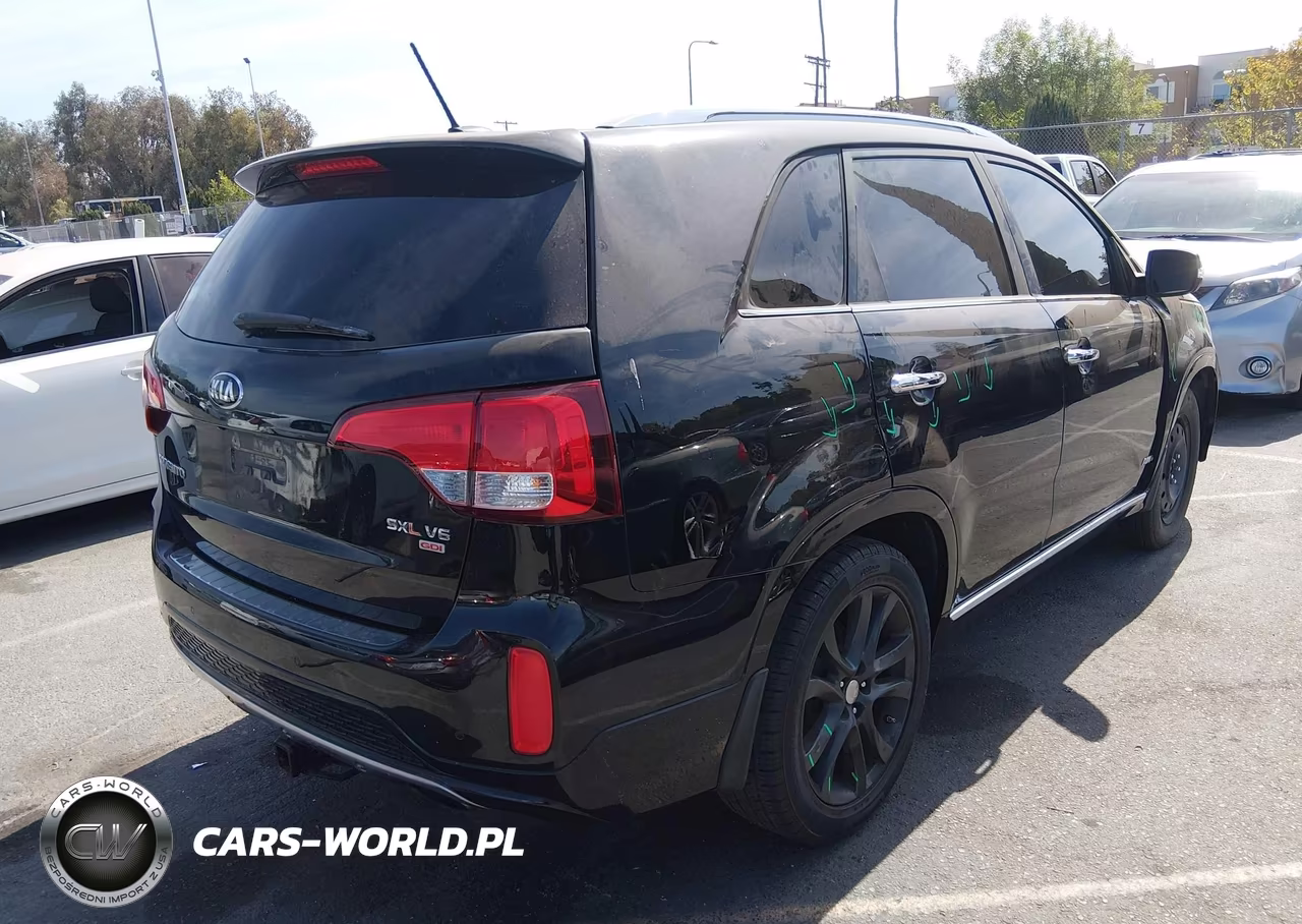2014 Kia Sorento Limited V6 VIN:5XYKWDA73EG501444 - 4