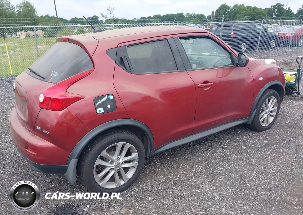 2011 Nissan Juke Sv VIN:JN8AF5MV0BT006649 - 4