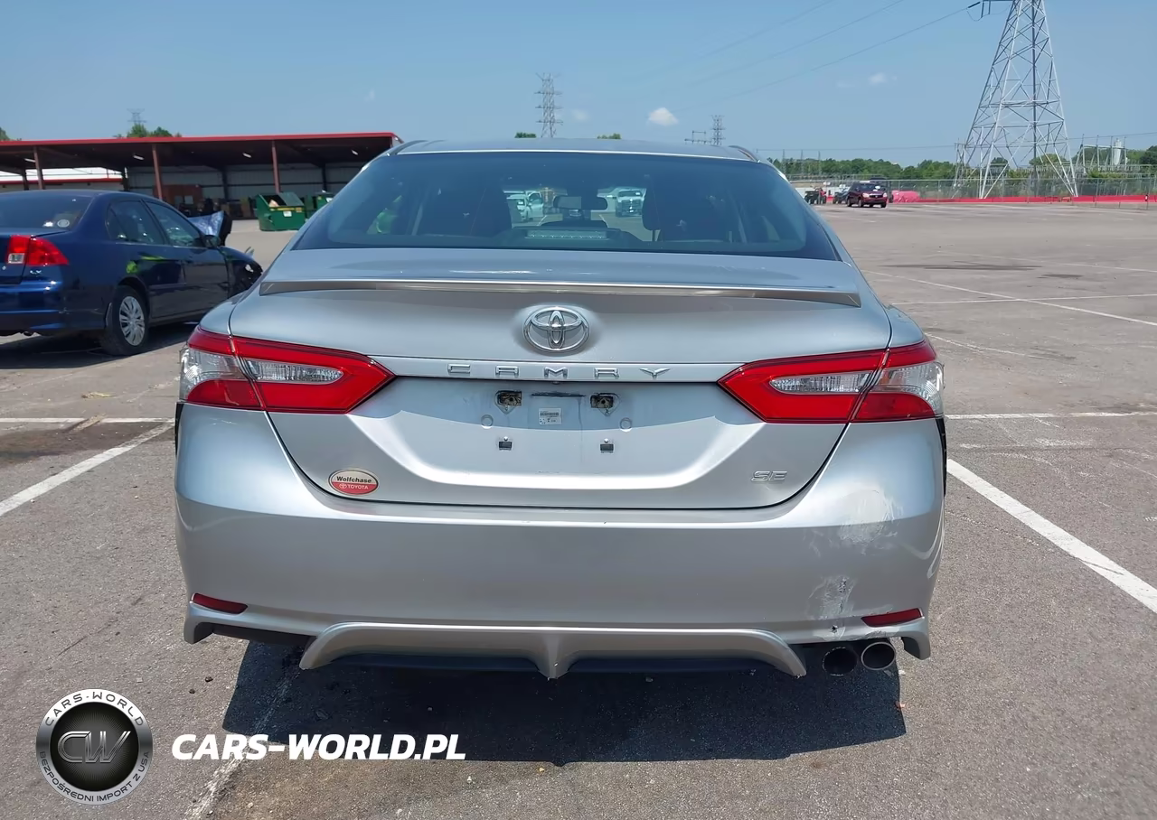 2018 Toyota Camry Se VIN:4T1B11HK9JU620627 - 16