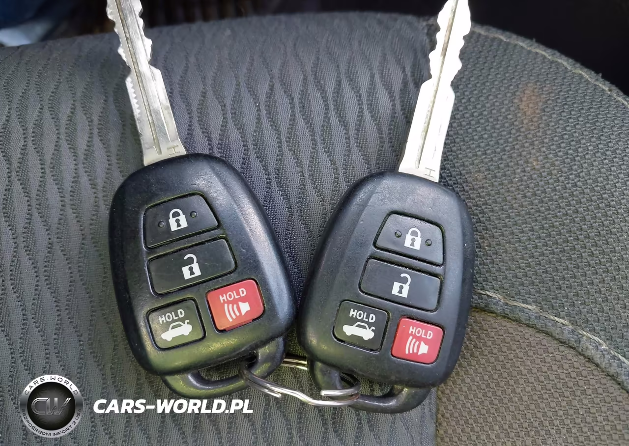 2019 Toyota Corolla Le VIN:2T1BURHE9KC148495 - 11