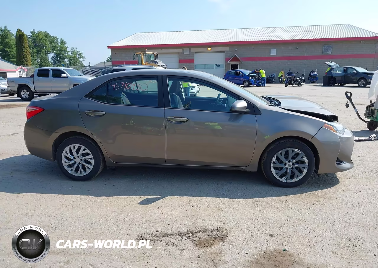 2019 Toyota Corolla Le VIN:2T1BURHE9KC148495 - 13