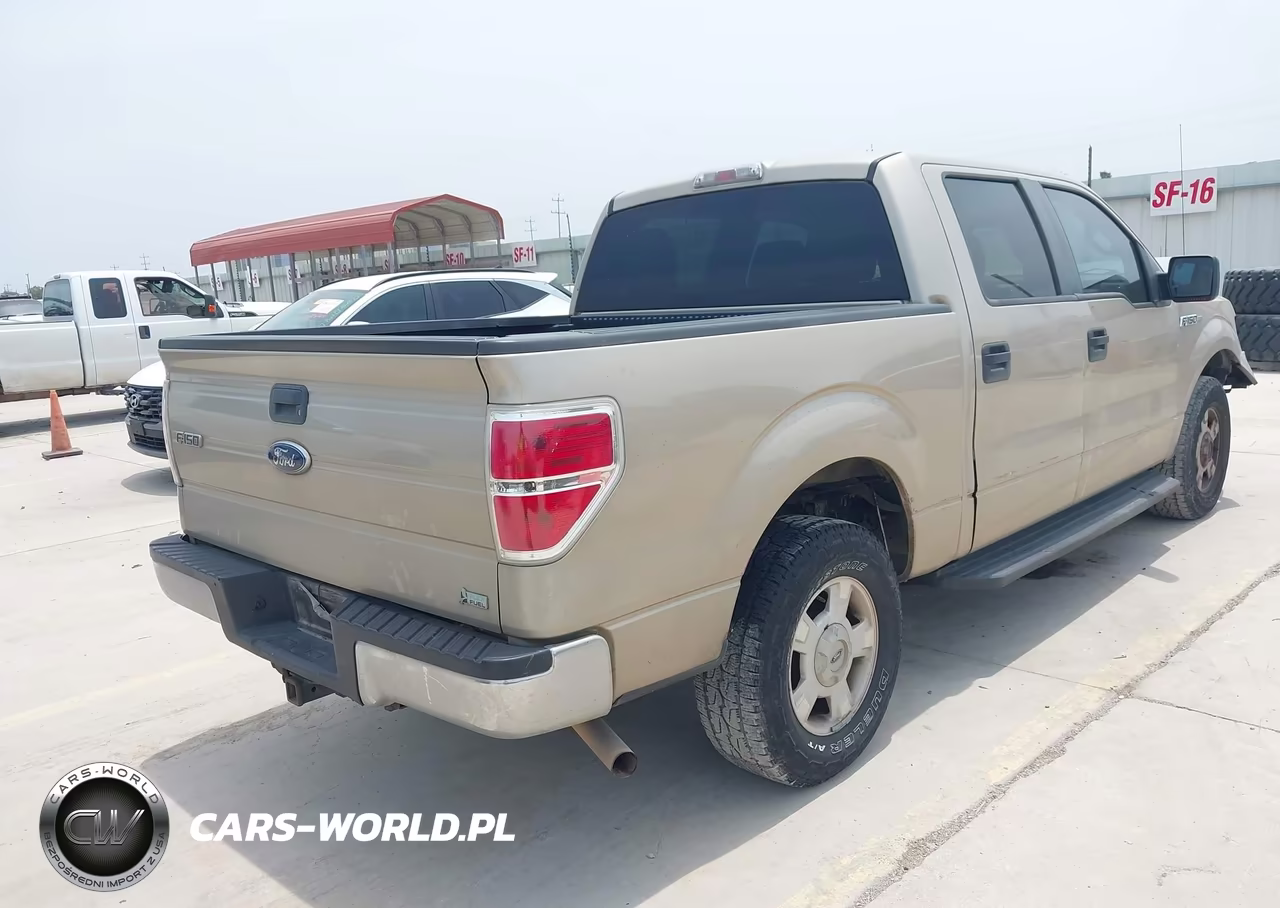 2010 Ford F-150 Fx2 Sport-Harley-Davidson-King Ranch-Lariat-Platinum-Xl-Xlt VIN:1FTFW1CVXAKA57527 - 4
