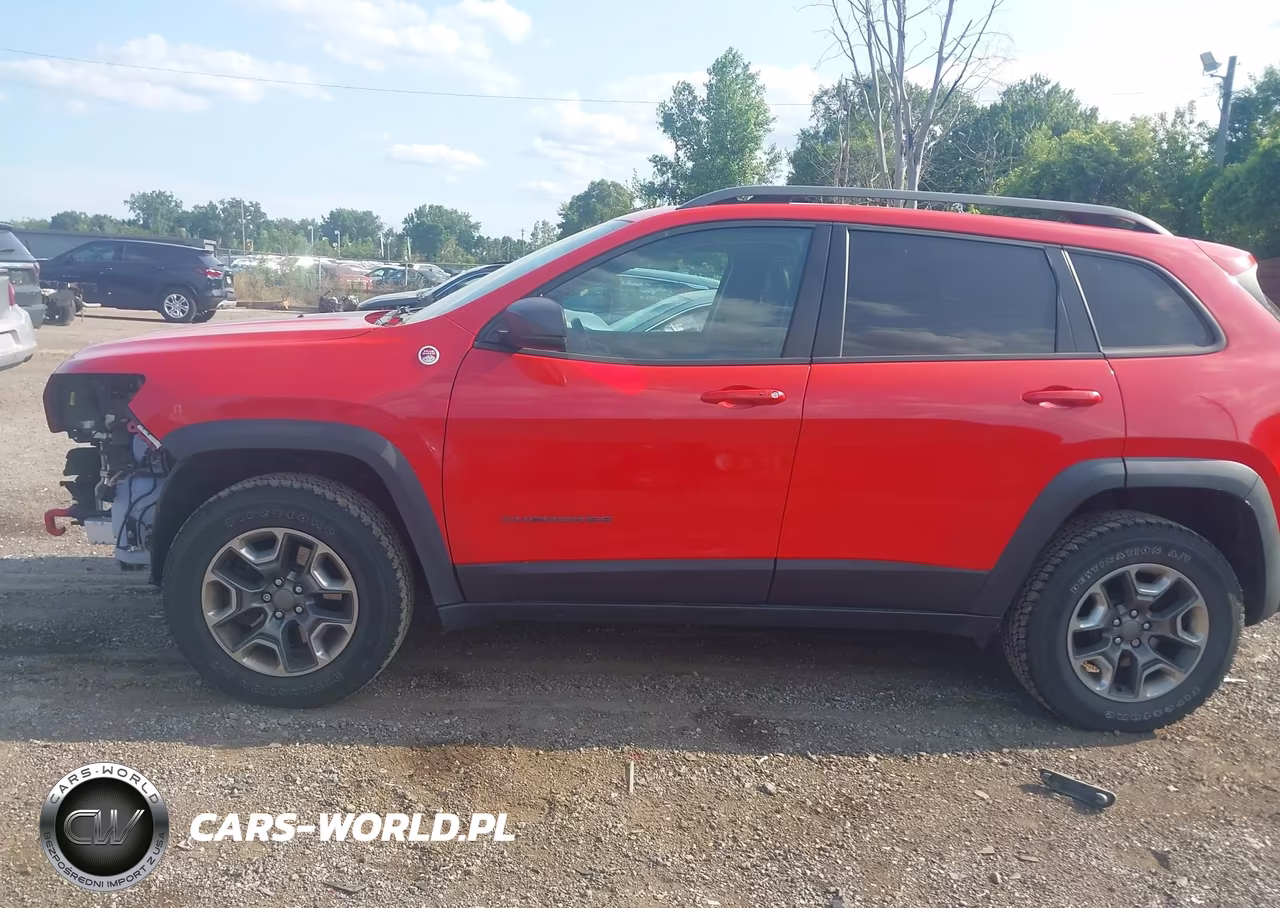 2019 Jeep Cherokee Trailhawk 4X4 VIN:1C4PJMBN3KD188634 - 14