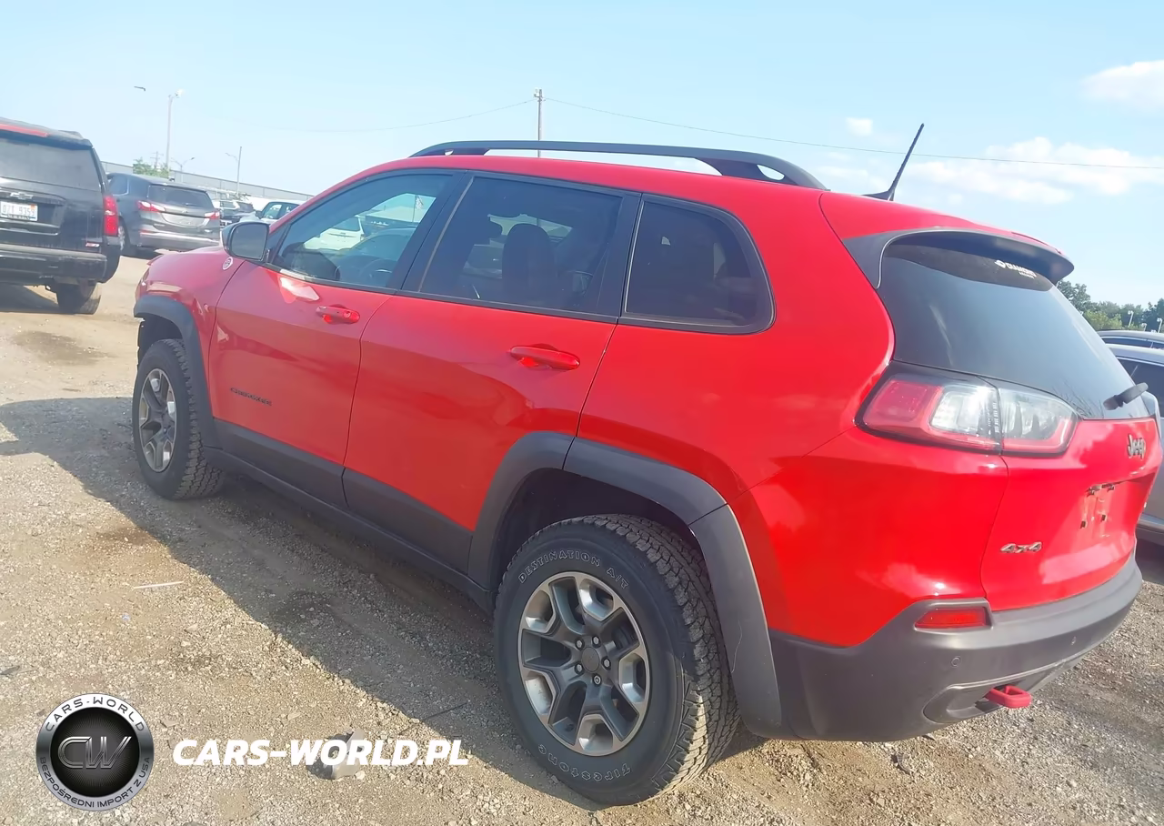 2019 Jeep Cherokee Trailhawk 4X4 VIN:1C4PJMBN3KD188634 - 3