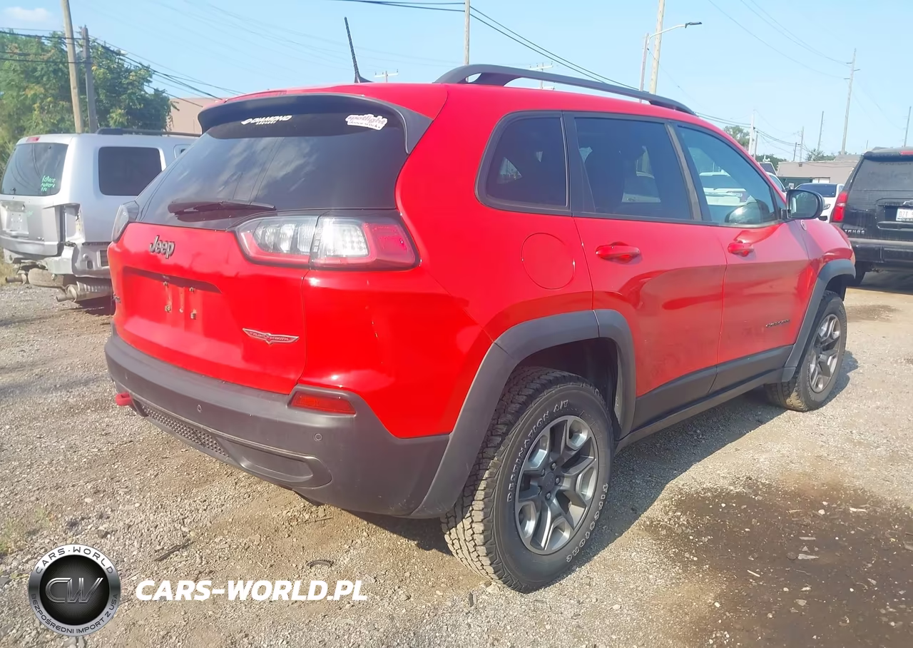 2019 Jeep Cherokee Trailhawk 4X4 VIN:1C4PJMBN3KD188634 - 4