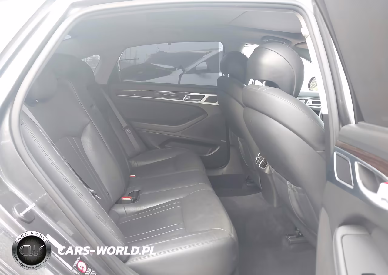 2017 Genesis G80 3.8 VIN:KMHGN4JE6HU200267 - 8