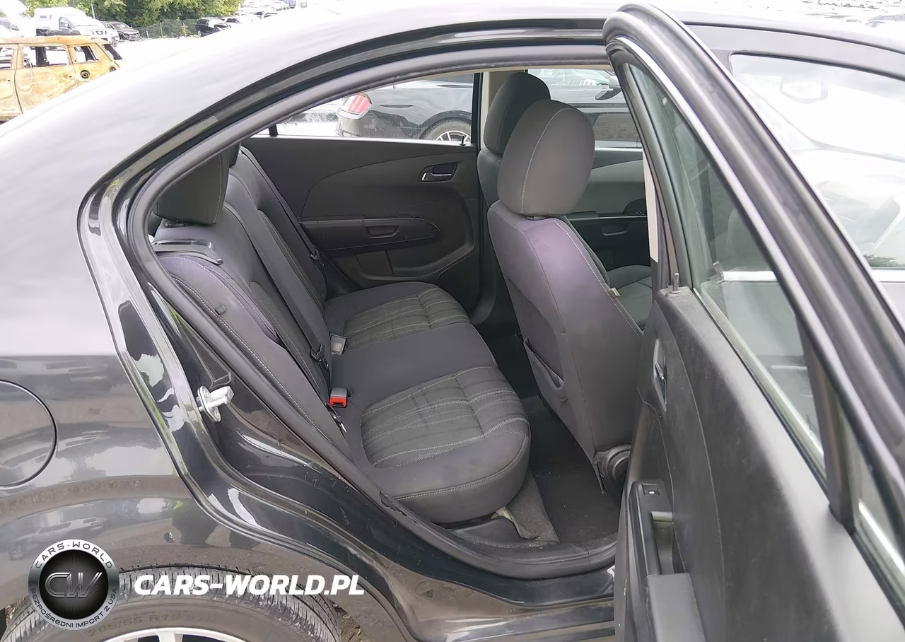 2015 Chevrolet Sonic Lt Auto VIN:1G1JC5SH1F4137129 - 8