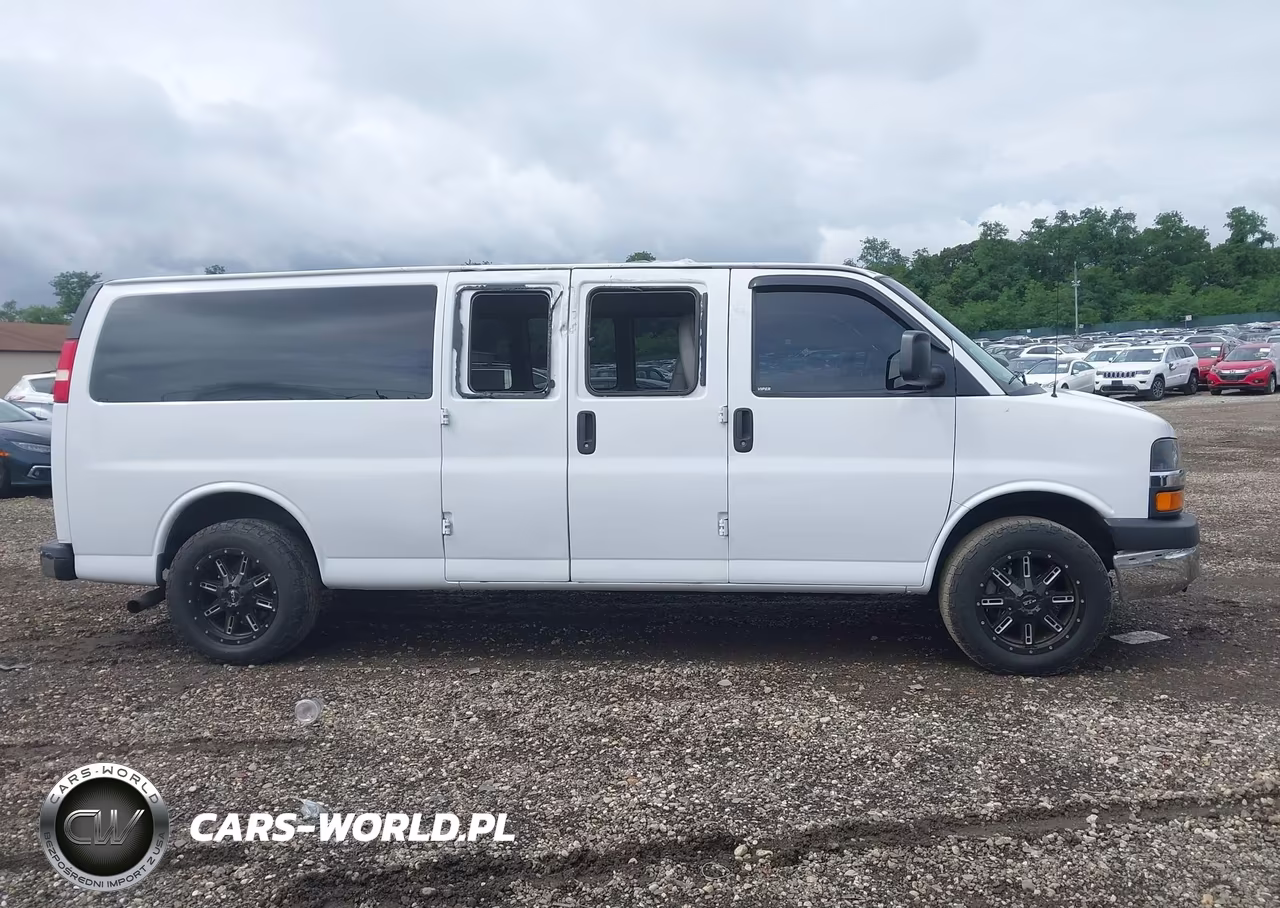 2015 Chevrolet Express 3500 Lt VIN:1GAZG1FG1F1172126 - 13