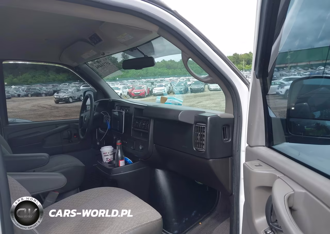 2015 Chevrolet Express 3500 Lt VIN:1GAZG1FG1F1172126 - 5