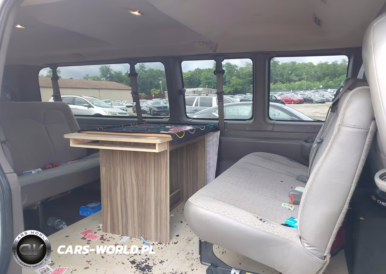 2015 Chevrolet Express 3500 Lt VIN:1GAZG1FG1F1172126 - 8