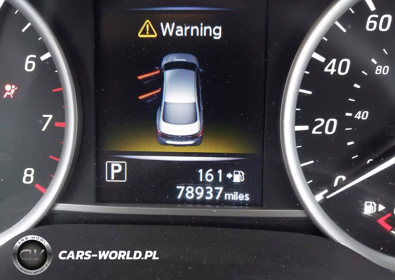 2018 Nissan Sentra Sr VIN:3N1AB7AP1JY274319 - 16