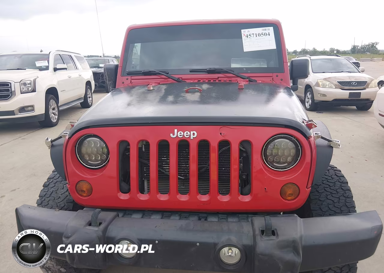 2012 Jeep Wrangler Unlimited Sport VIN:1C4BJWDG9CL141197 - 6