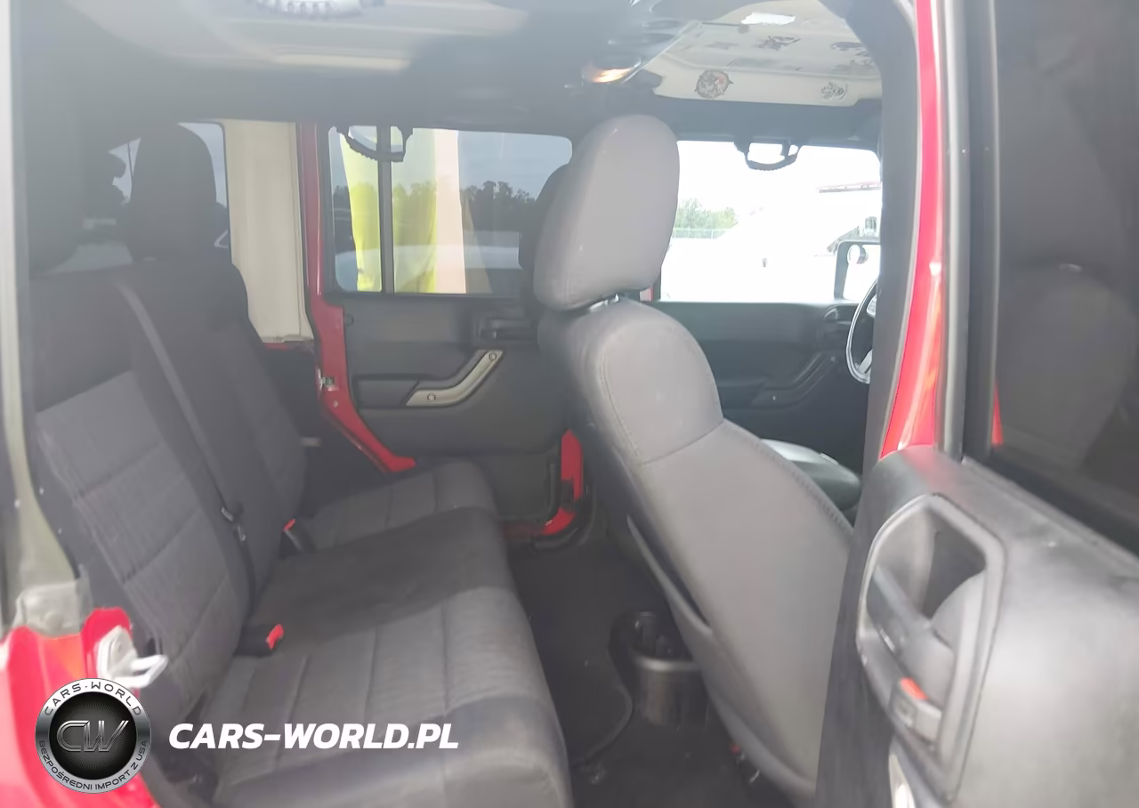 2012 Jeep Wrangler Unlimited Sport VIN:1C4BJWDG9CL141197 - 8