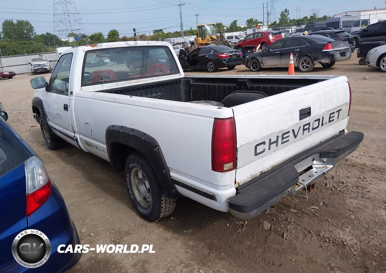 1992 Chevrolet Gmt-400 C1500 VIN:1GCEC14K6NE138683 - 3