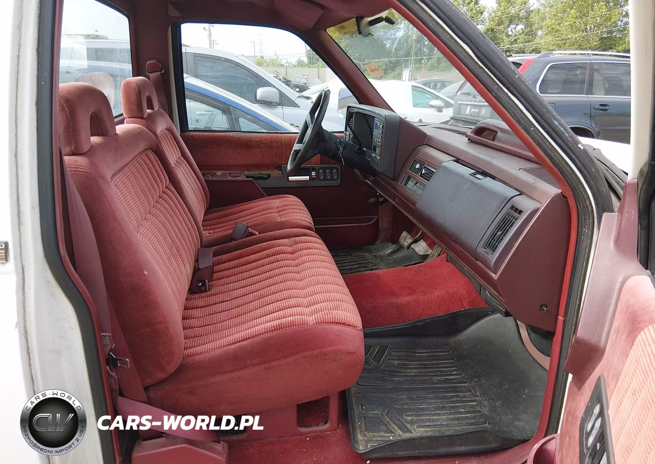 1992 Chevrolet Gmt-400 C1500 VIN:1GCEC14K6NE138683 - 5