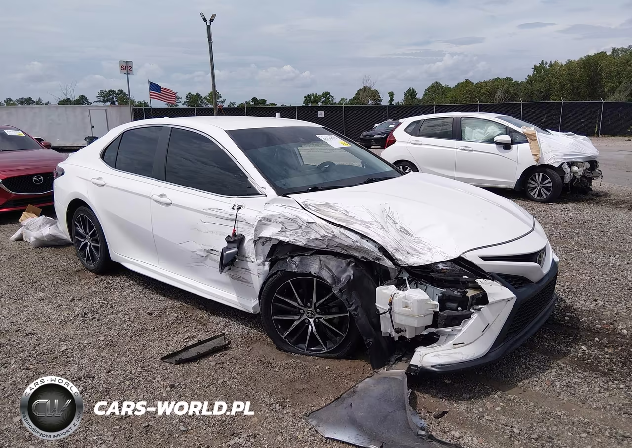 2021 Toyota Camry Se – zdjęcie 1 z 16