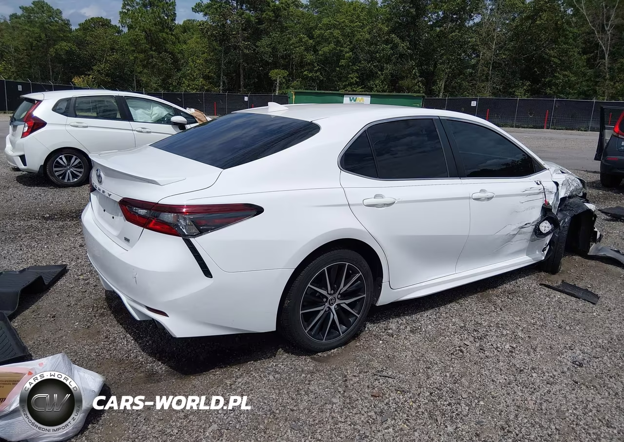 2021 Toyota Camry Se VIN:4T1G11AK4MU582387 - 4