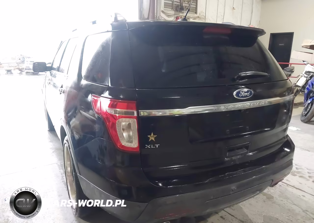 2011 Ford Explorer Xlt VIN:1FMHK7D87BGA93742 - 3