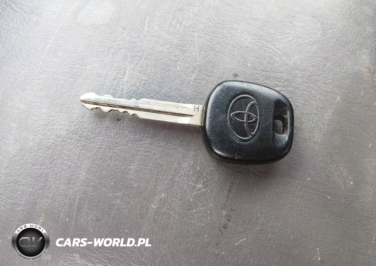 2017 Toyota Corolla L VIN:2T1BURHE6HC911405 - 11