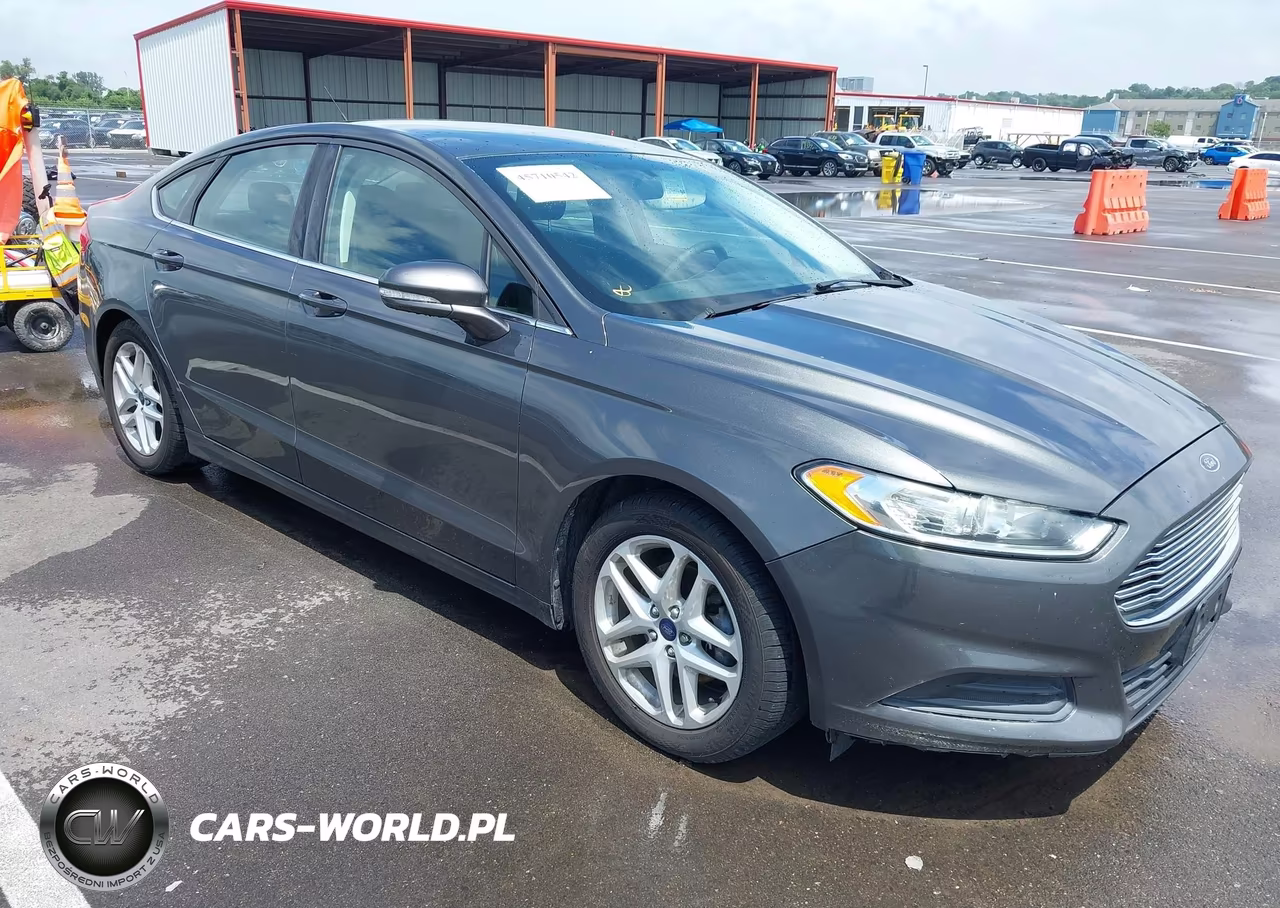 2015 Ford Fusion Se VIN:3FA6P0H78FR167986 - 1