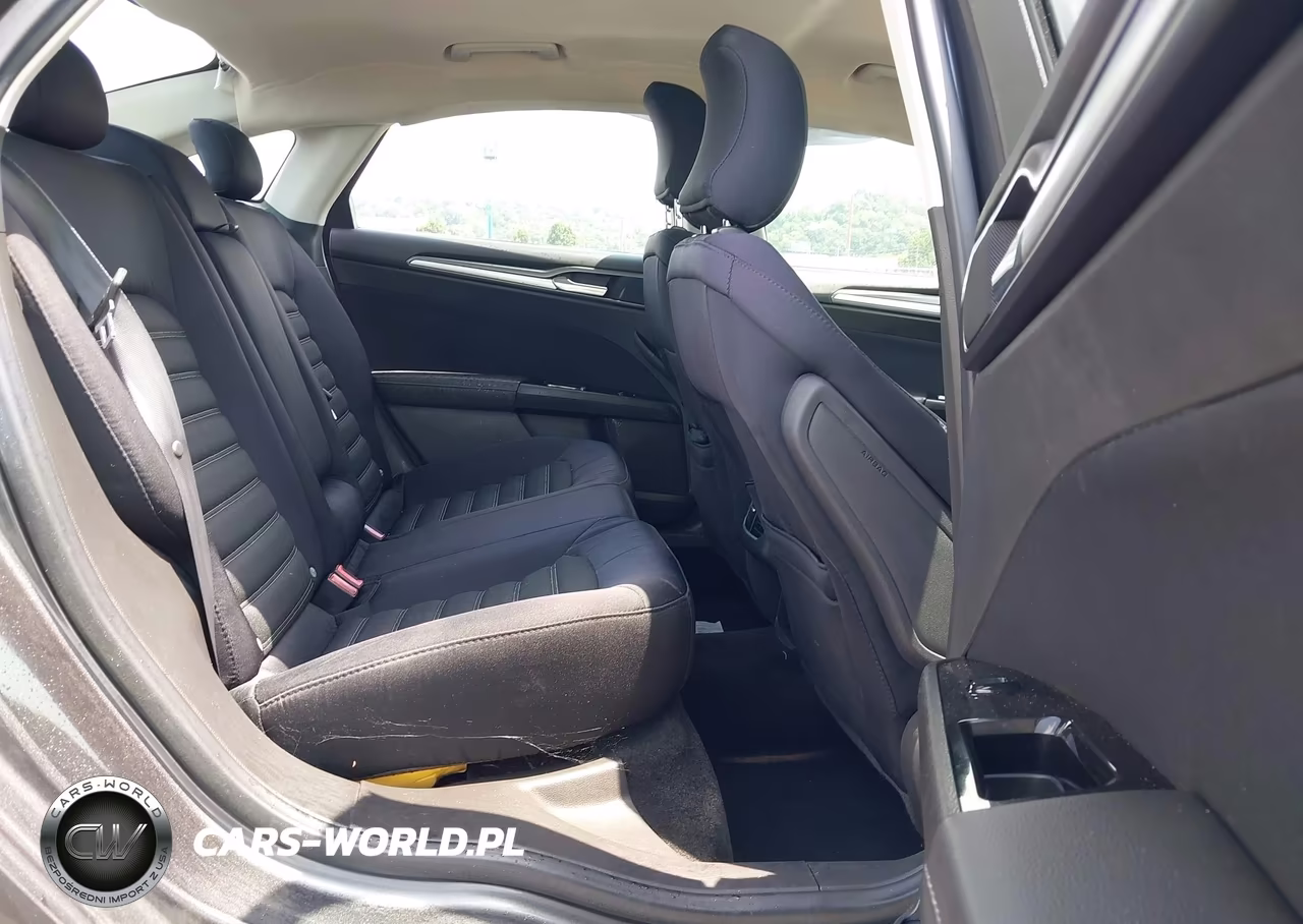 2015 Ford Fusion Se VIN:3FA6P0H78FR167986 - 8