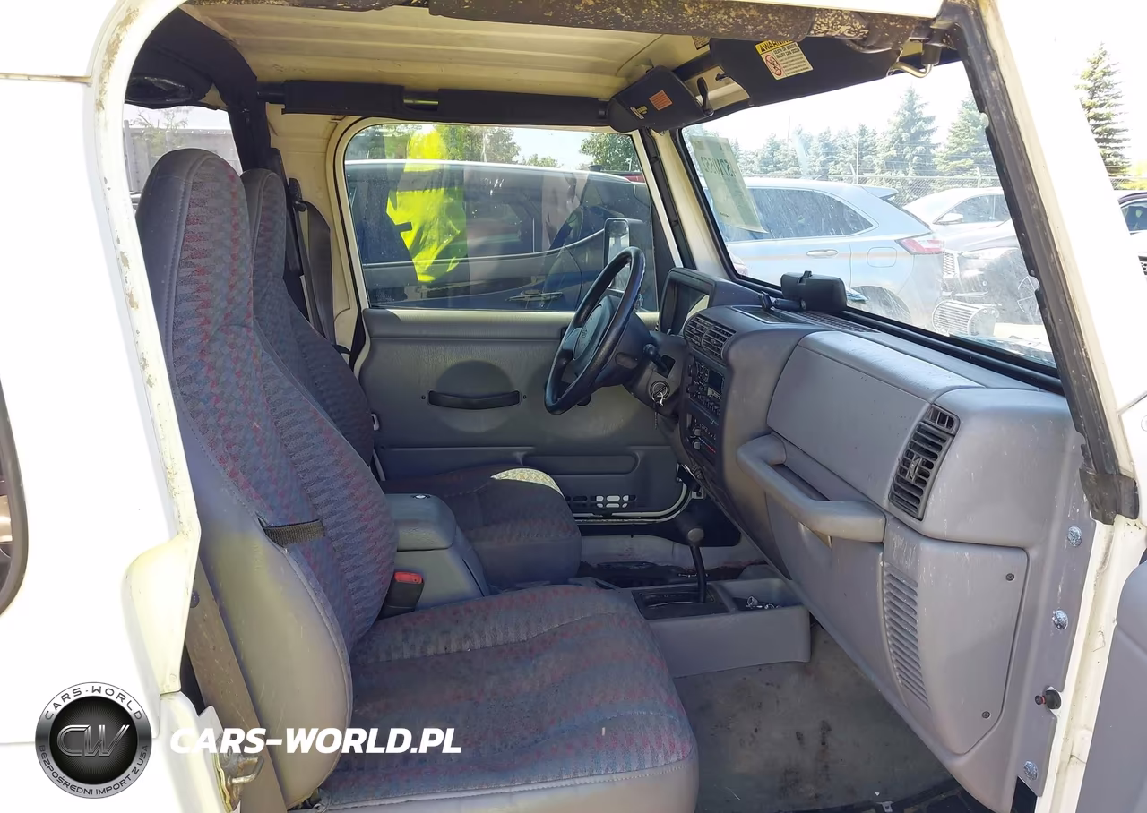 1998 Jeep Wrangler Sport VIN:1J4FY19S3WP724885 - 5