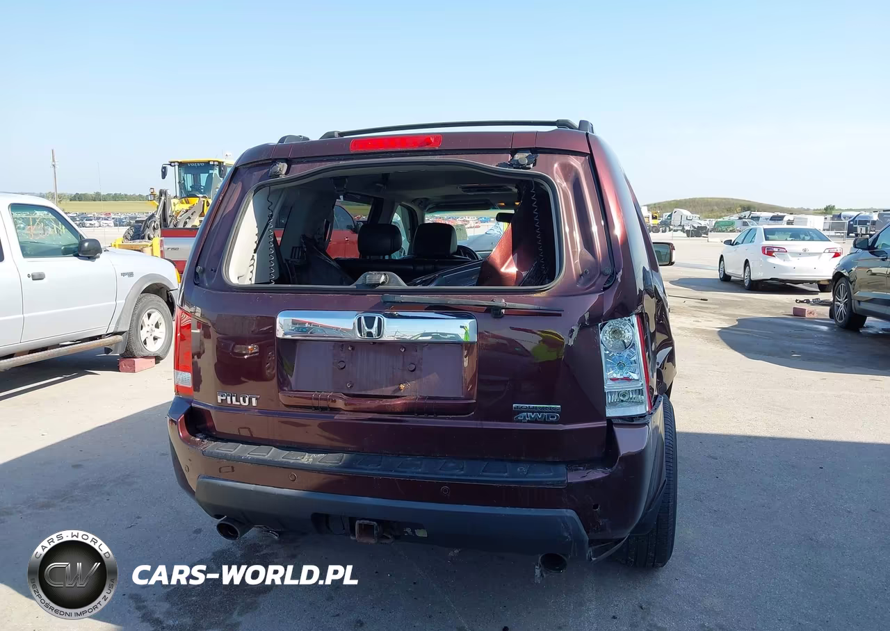 2011 Honda Pilot Touring VIN:5FNYF4H9XBB072601 - 17