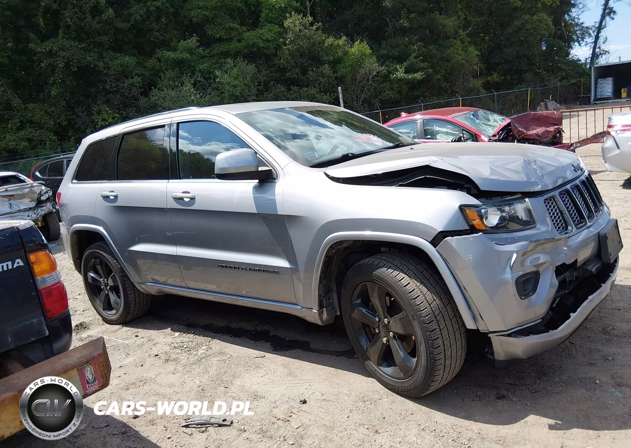 2015 Jeep Grand Cherokee Altitude VIN:1C4RJFAG2FC122014 - 13