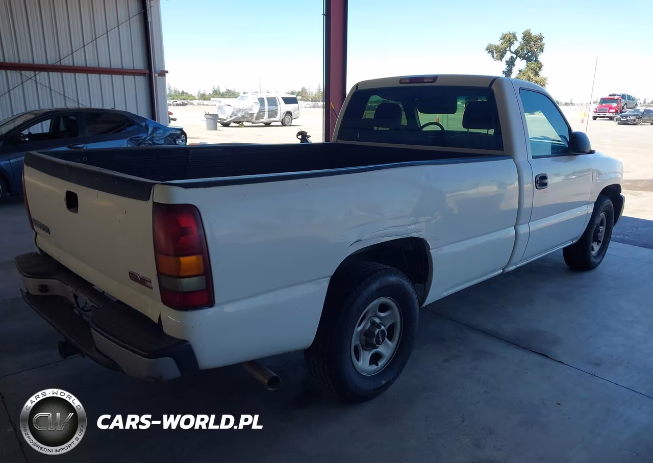 2003 GMC Sierra 1500 Work Truck VIN:1GTEC14V63Z320917 - 4