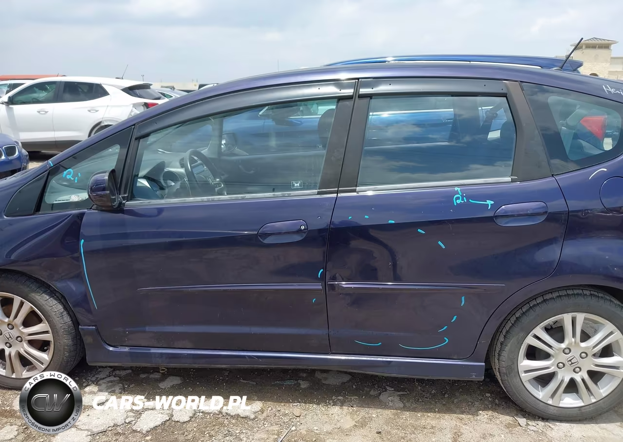 2009 Honda Fit Sport VIN:JHMGE88449S028163 - 14