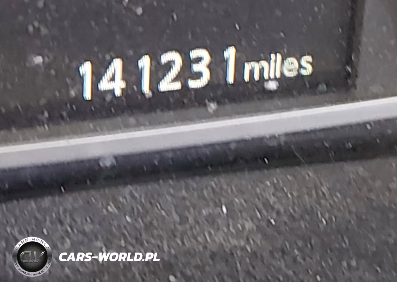 2018 Nissan Sentra VIN:3N1AB7AP4JL617623 - 15