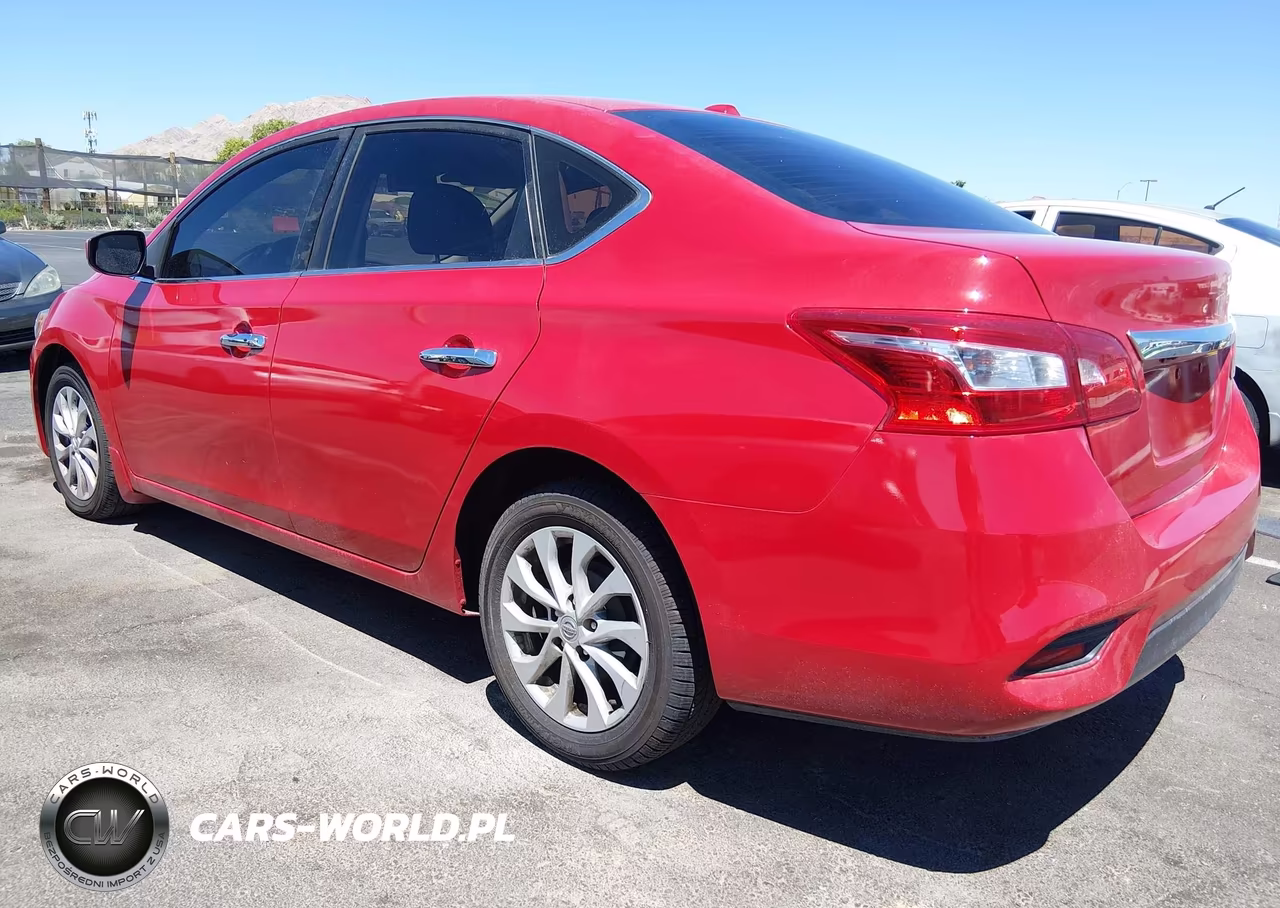 2018 Nissan Sentra VIN:3N1AB7AP4JL617623 - 3