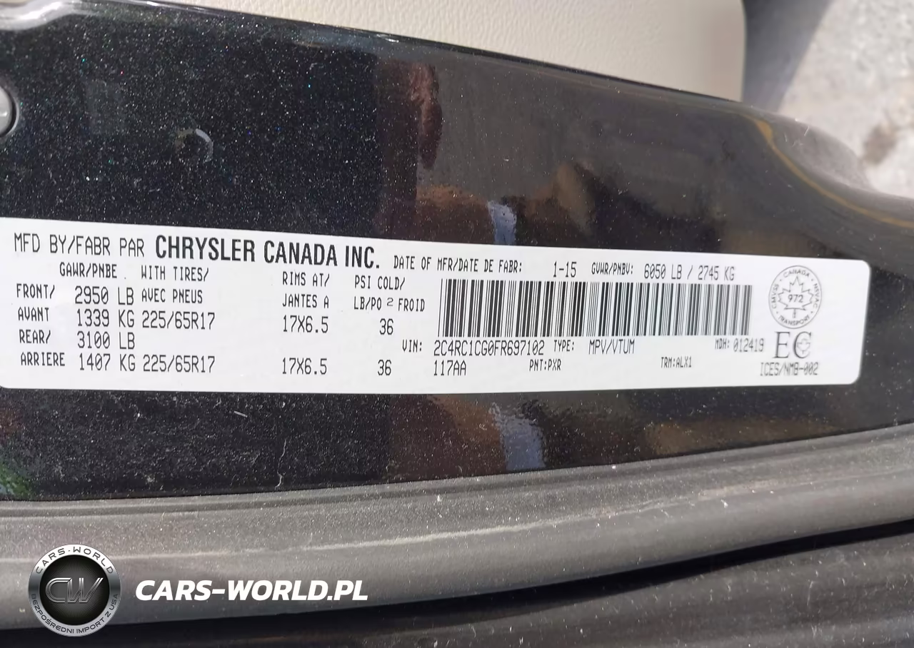 2015 Chrysler Town & Country Touring-L VIN:2C4RC1CG0FR697102 - 9